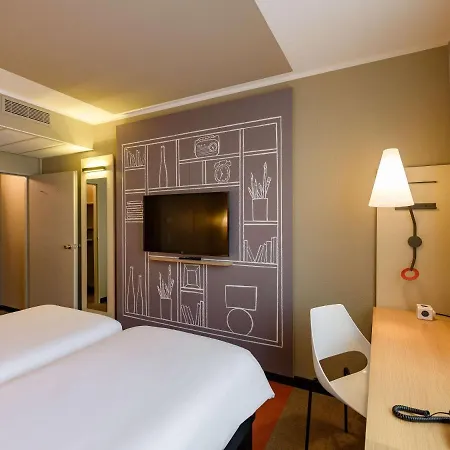 Ibis Am Plaerrer