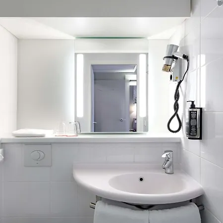 Ibis Am Plaerrer Norimberk