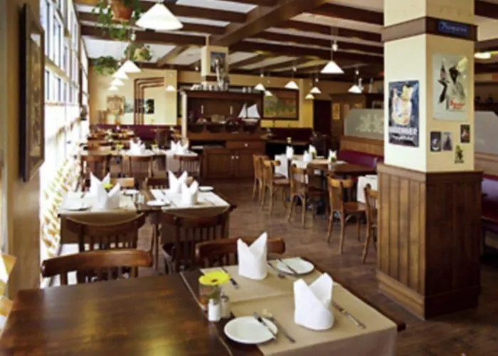 Hotel Ibis Am Plaerrer 3*