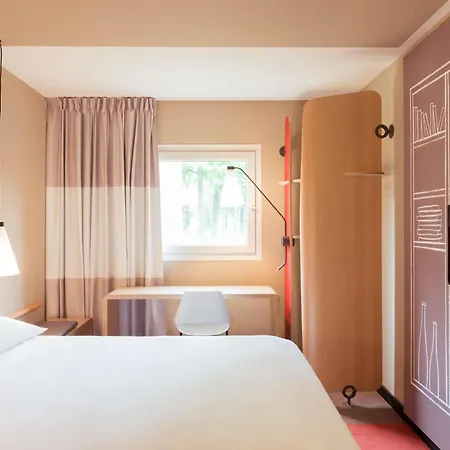 מלון Ibis Am Plaerrer נירנברג