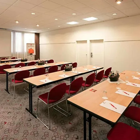 מלון Ibis Am Plaerrer