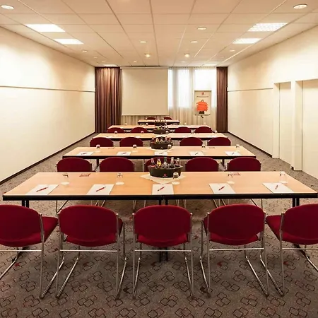 Ibis Am Plaerrer מלון נירנברג