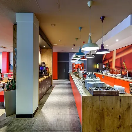 Ibis Am Plaerrer מלון 3*