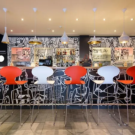 Ibis Am Plaerrer 3* נירנברג