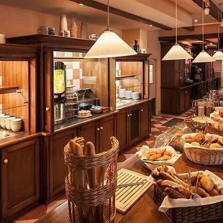 Ibis Am Plaerrer מלון נירנברג