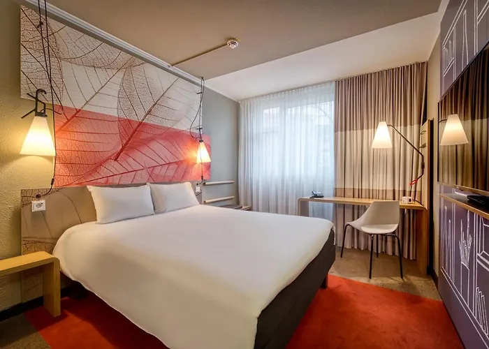 Ibis Am Plaerrer 3*